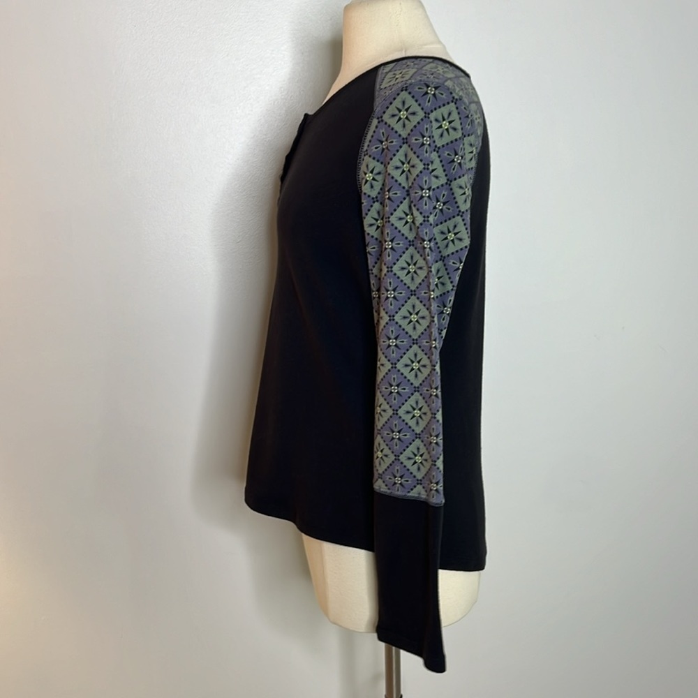 Kerrits super soft 3 button long sleeve top size medium - Picture 6 of 8